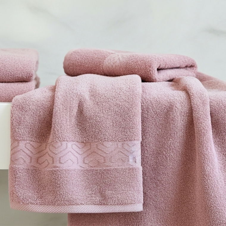 لباد شتوي مقاوم للماء hover image